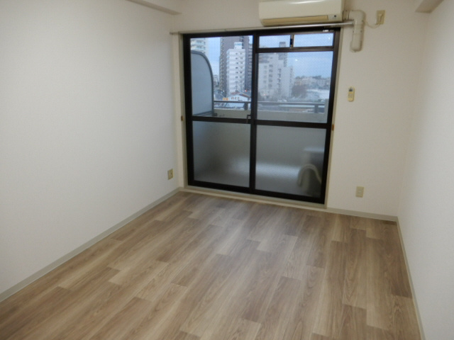 YKハイツ相生町の子供部屋