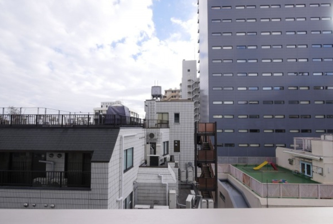 ピアース新宿三丁目の展望