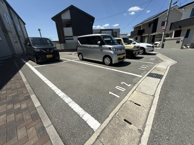 OA　FLAT西中島Ⅱの駐車場