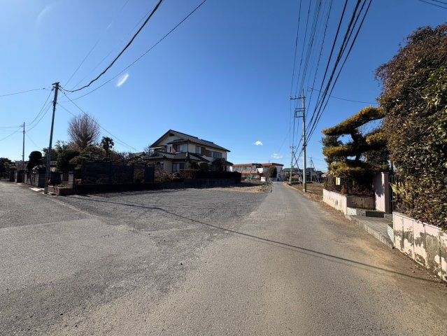 川越市牛子　建築条件なし売地　東武東上線『新河岸駅』徒歩18分　【牛子小学区】の前面道路含む現地写真