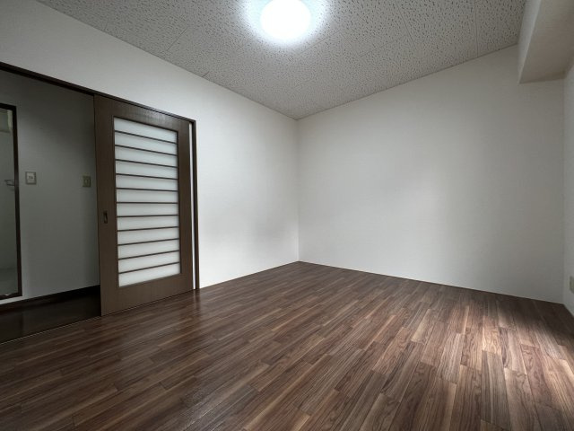 【洋室】 | パレーシャル難波