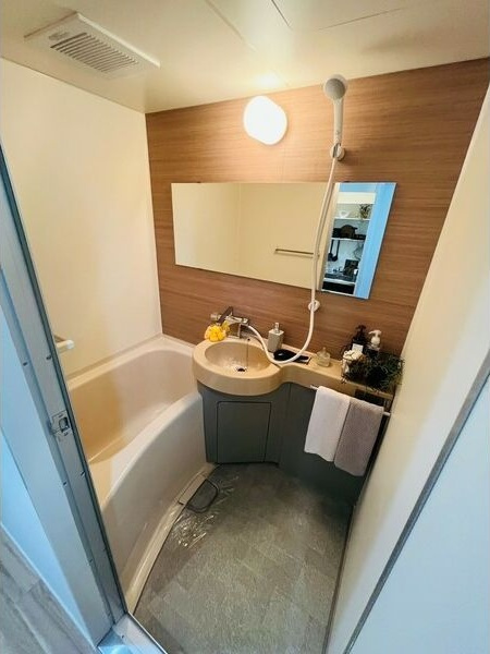 ホリックIの浴室