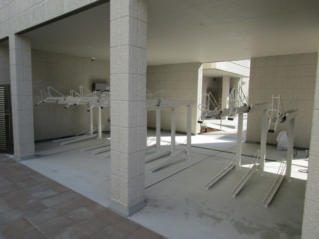 コアロード経堂のその他共用部分|宅配ＢＯＸございます