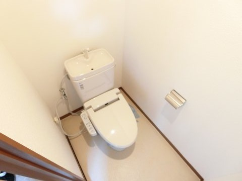 滝谷ユタカハイツのトイレ|同物件別部屋イメージ写真