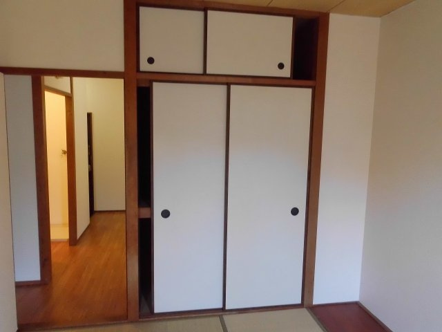 シャトー朝霧の収納