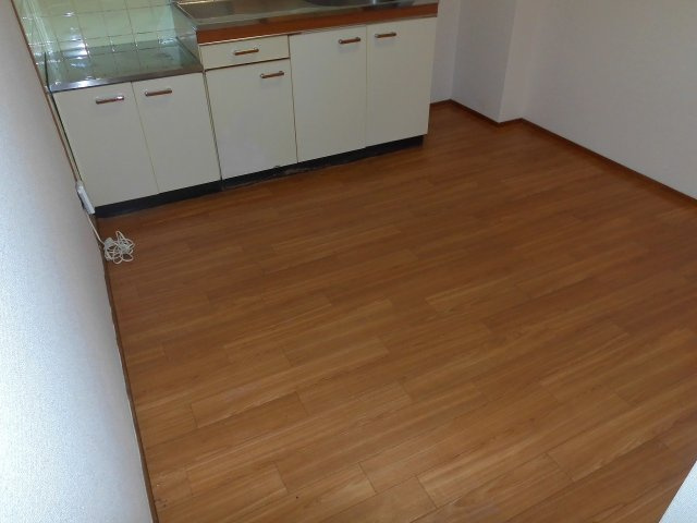 シャトー朝霧の居間・リビング