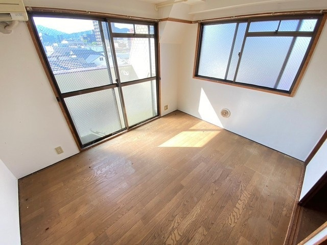 ＮＯＢＬＥ　アイの居間・リビング