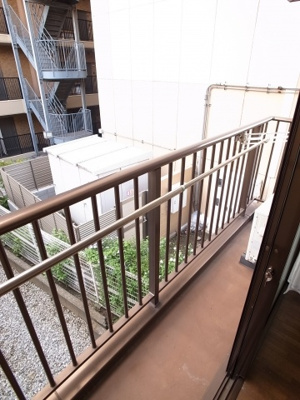 【バルコニー】 | 本山マンション | バルコニーは最低限欲しいですね♪