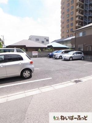 【駐車場】 | 本山マンション | 近隣駐車場、空き状況はスタッフまでご確認下さい。