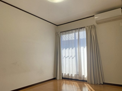 【洋室】 | 鈴鹿市北玉垣町