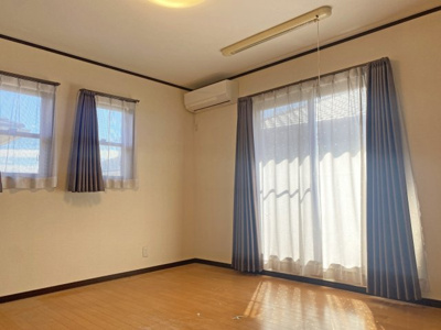 【洋室】 | 鈴鹿市北玉垣町