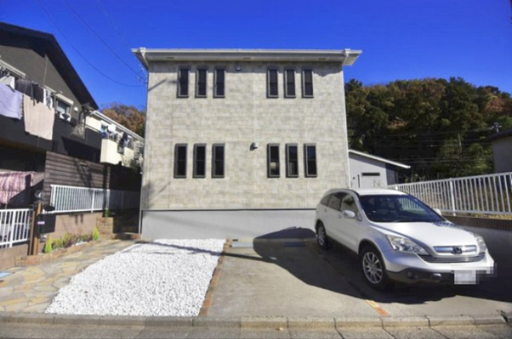 藤沢市大庭　中古一戸建ての外観