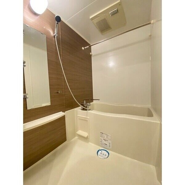 セノアタワー（旧グランルクレ新大阪）の浴室