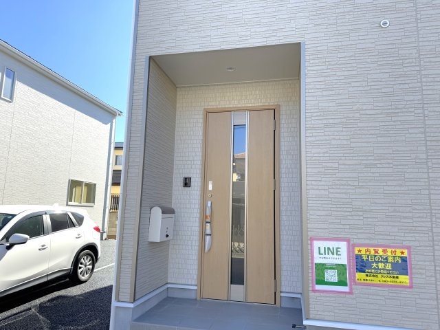 松戸市六高台６丁目新築戸建【六実小学校：9分】のエントランス|エントランス・玄関ポーチ