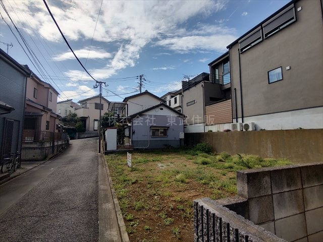 【前面道路含む現地写真】 | 富士見市羽沢１丁目　全１区画 | 都市ガス・本下水