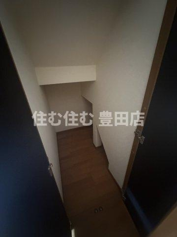 みよし莇生貸家の内装