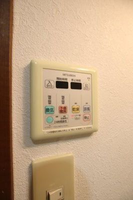 【設備】 | フジパレス初芝イースト | 浴室乾燥機