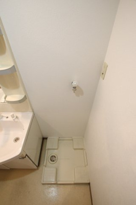 【設備】 | フジパレス初芝イースト | 室内洗濯機置場