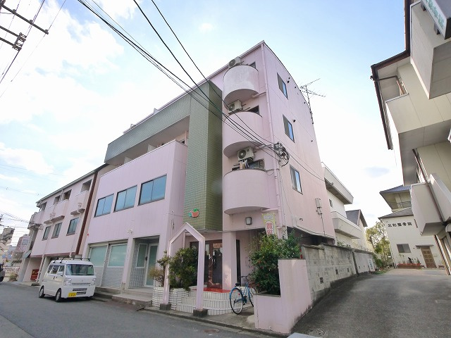トマトハウス