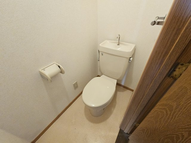 エスポワールドミールＢのトイレ