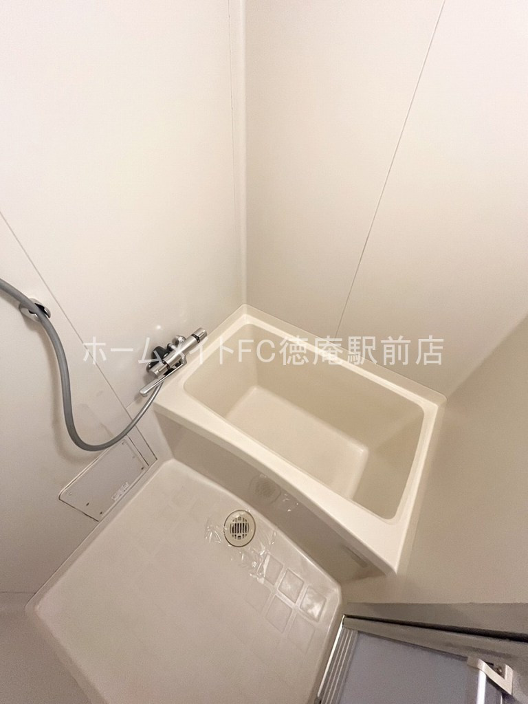 大阪市城東区諏訪２丁目の賃貸マンションの浴室