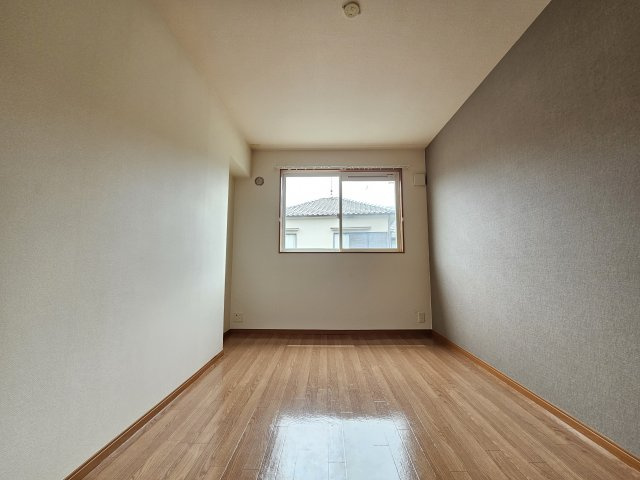 アイエスパレス・ウェストの寝室