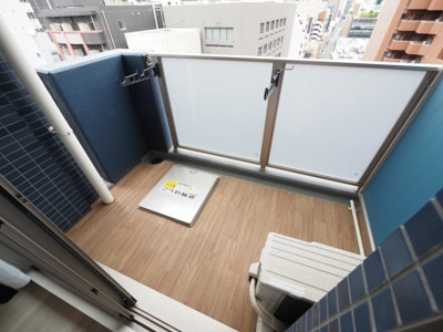 【バルコニー】 | プレサンス堺筋本町センティス | バルコニーからの眺めを楽しみながら食事をしませんか