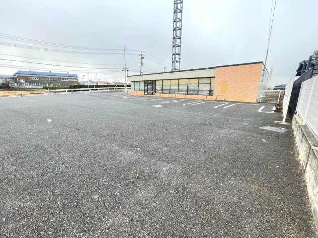 豊田市吉原町店舗の駐車場