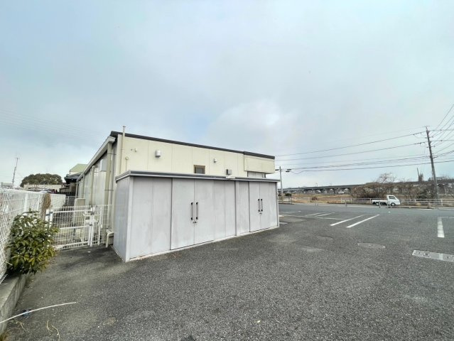 豊田市吉原町店舗の駐車場