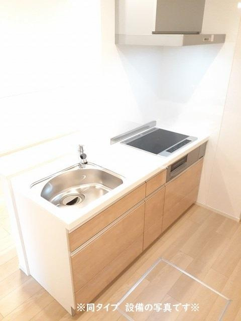 一宮市東五城字寺廓のアパートのキッチン|キッチン