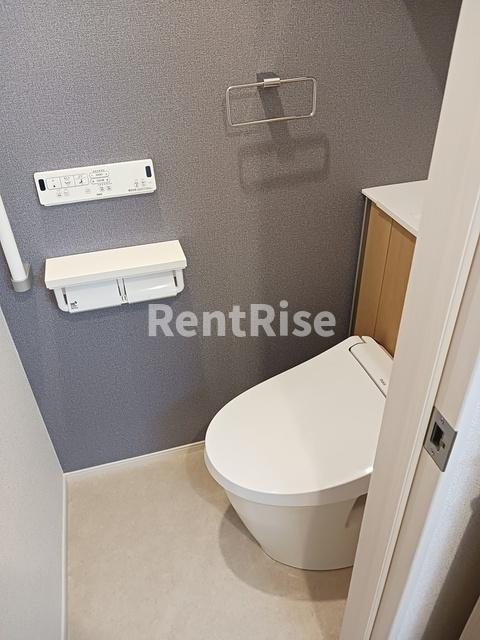 エルヴィナのトイレ