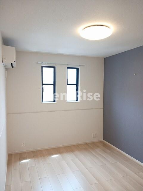 エルヴィナの寝室