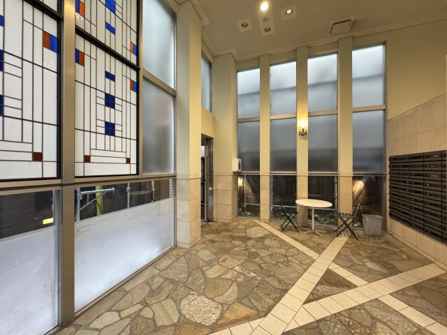 ライオンズプラザ五反田のエントランス