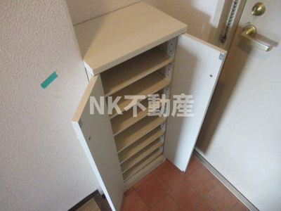 【玄関】 | サンパレス布施（布施賃貸） | シューズボックスです