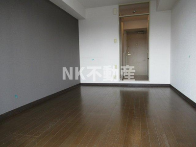 【居間・リビング】 | サンパレス布施（布施賃貸） | 洋室です