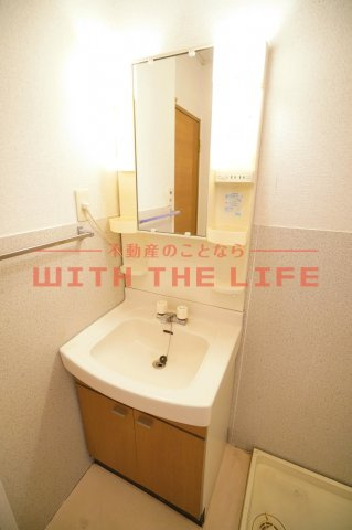 コーポアゼリア【キャッシュバック対象】の独立洗面台|独立洗面化粧台が付いています