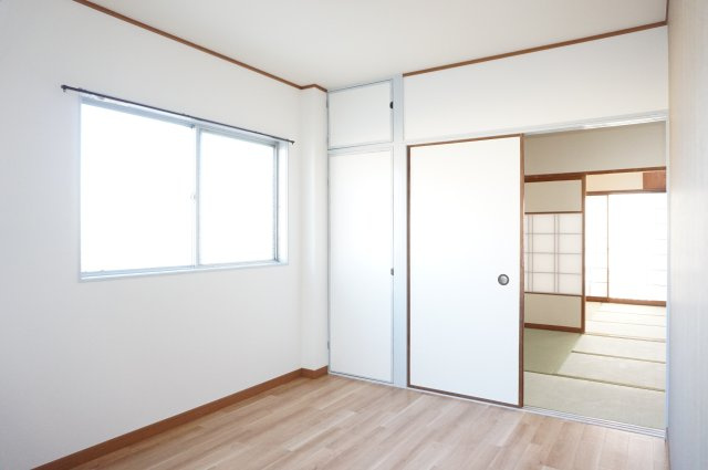 【洋室】 | 高田マンション