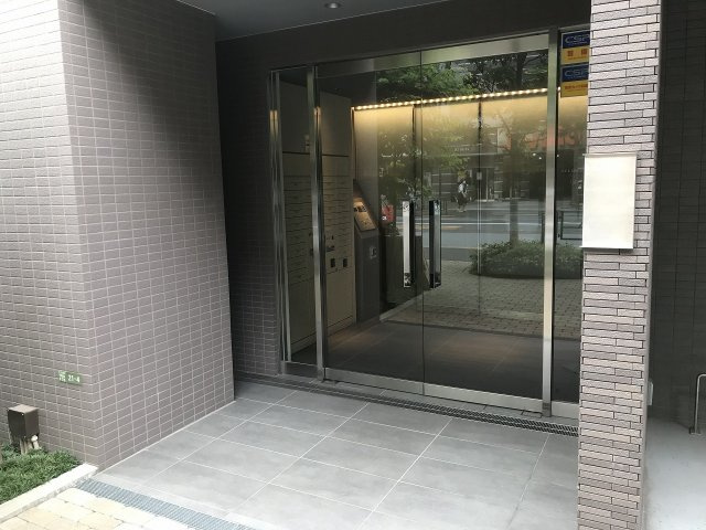 ベルジェント文京千駄木グレイスのエントランス
