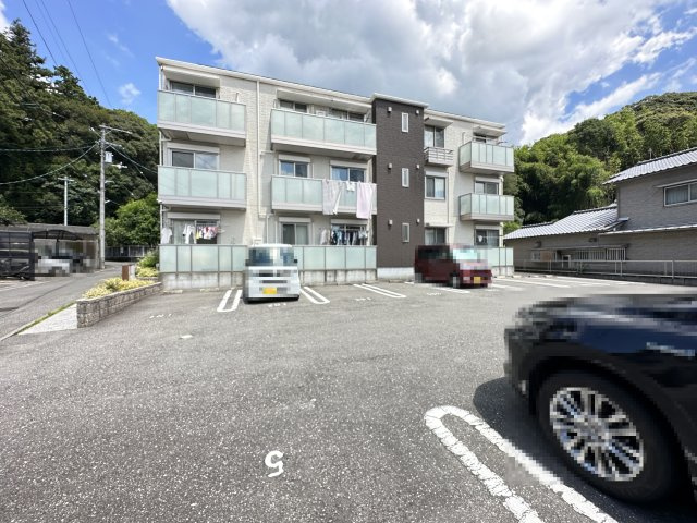 ベレオ東久万の外観