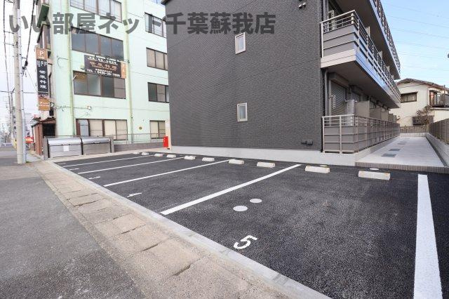 マハナ の駐車場|駐車場に車を止められます