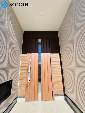 川越市笠幡　新築戸建　いろどりアイタウンの玄関