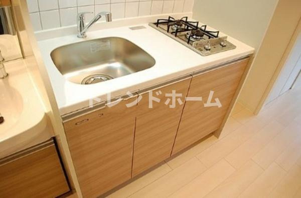 プレサンス堺筋本町フィリアのキッチン|選べる家電プランあり！！