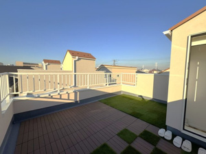 【バルコニー】 | 2025年11月21日撮影