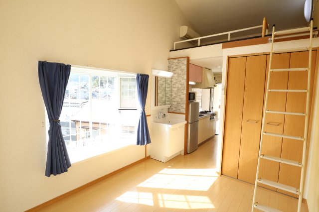 クイーンパレス住吉のロビー