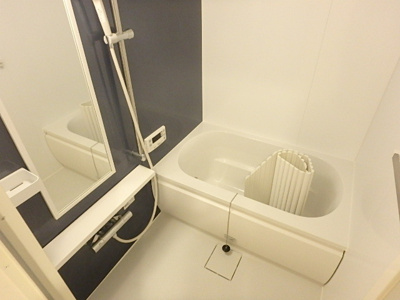 ※風呂蓋は設備ではありません
