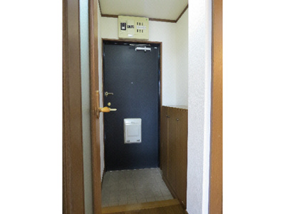 【玄関】 | ナインズシャトーⅠ