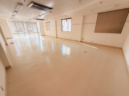 アルナビル　西棟の内装