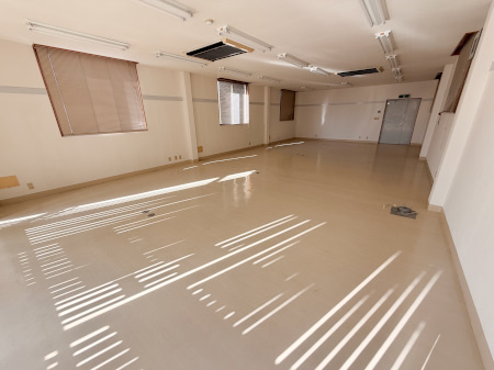 アルナビル　西棟の内装