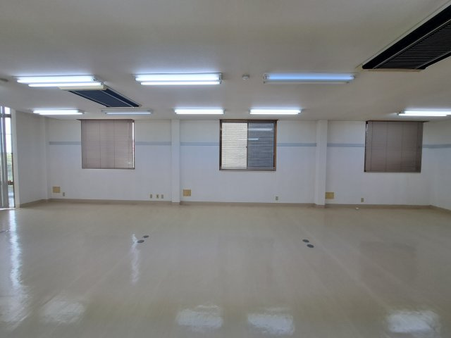 アルナビル　西棟の内装