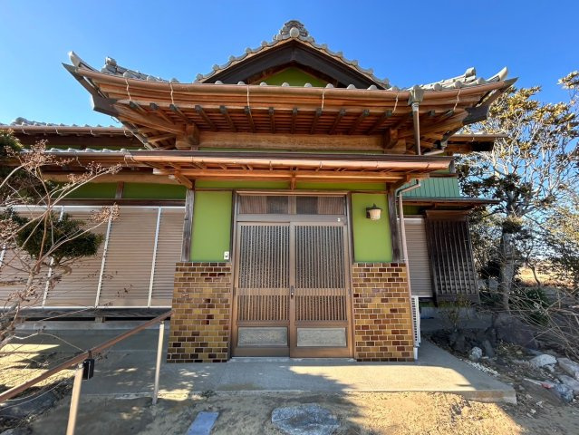 中古一戸建住宅の外観